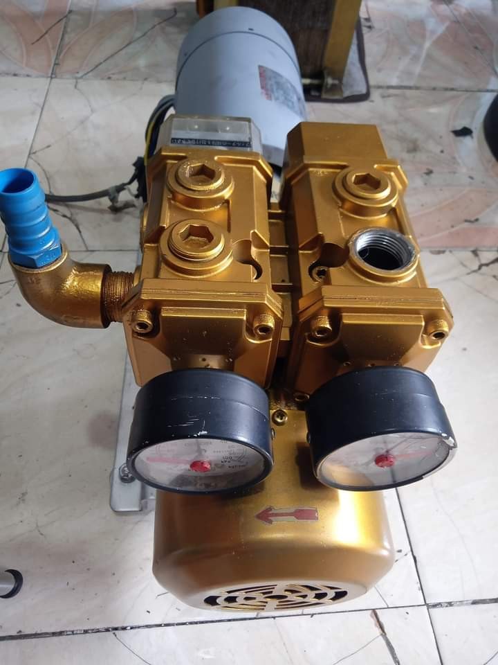 Vacuum Pump